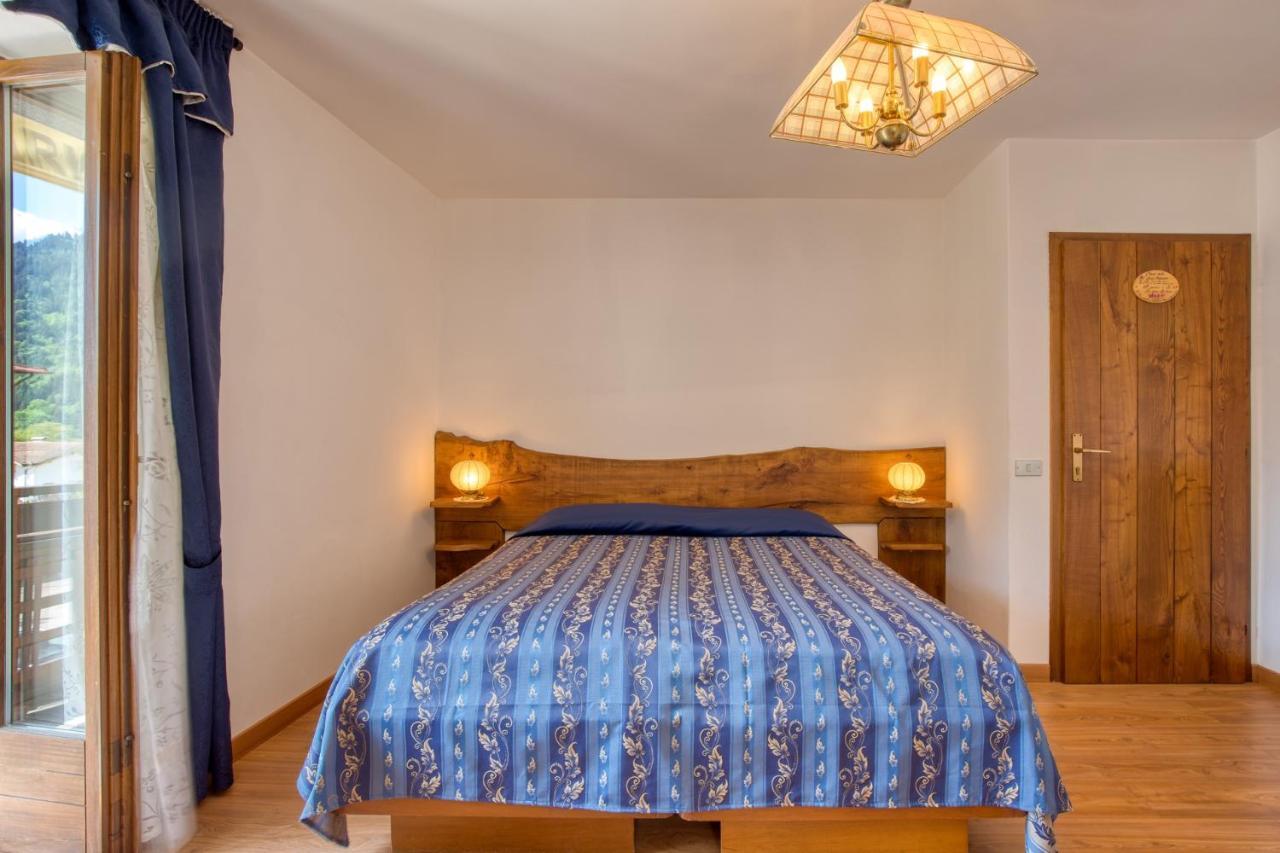 Albergo Moleta Spiazzo  Eksteriør billede