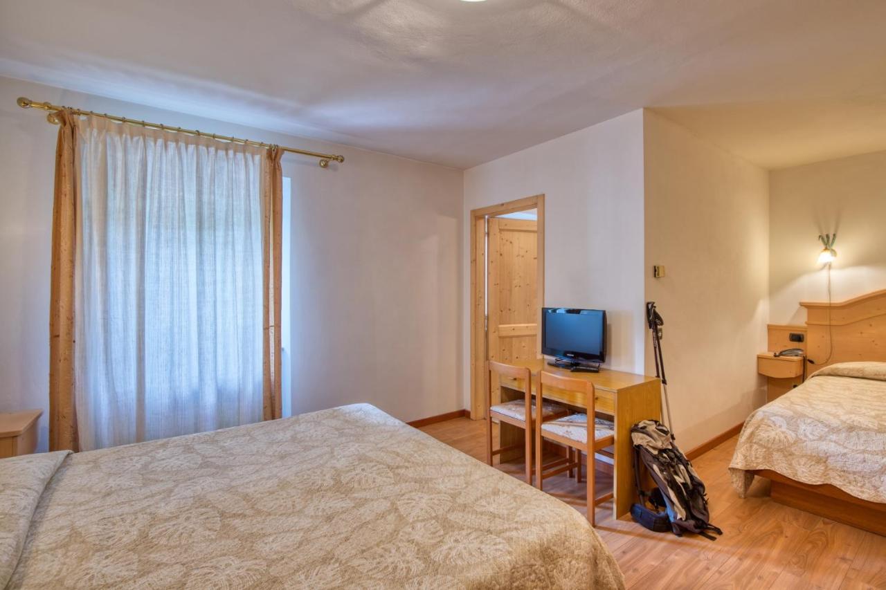 Albergo Moleta Spiazzo  Eksteriør billede