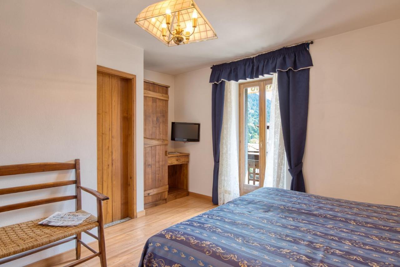 Albergo Moleta Spiazzo  Eksteriør billede