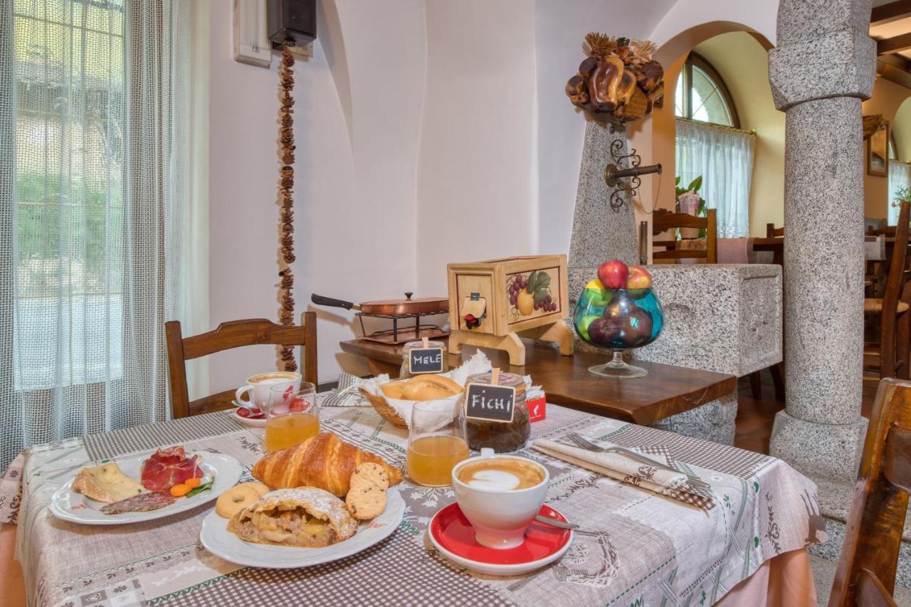 Albergo Moleta Spiazzo  Eksteriør billede