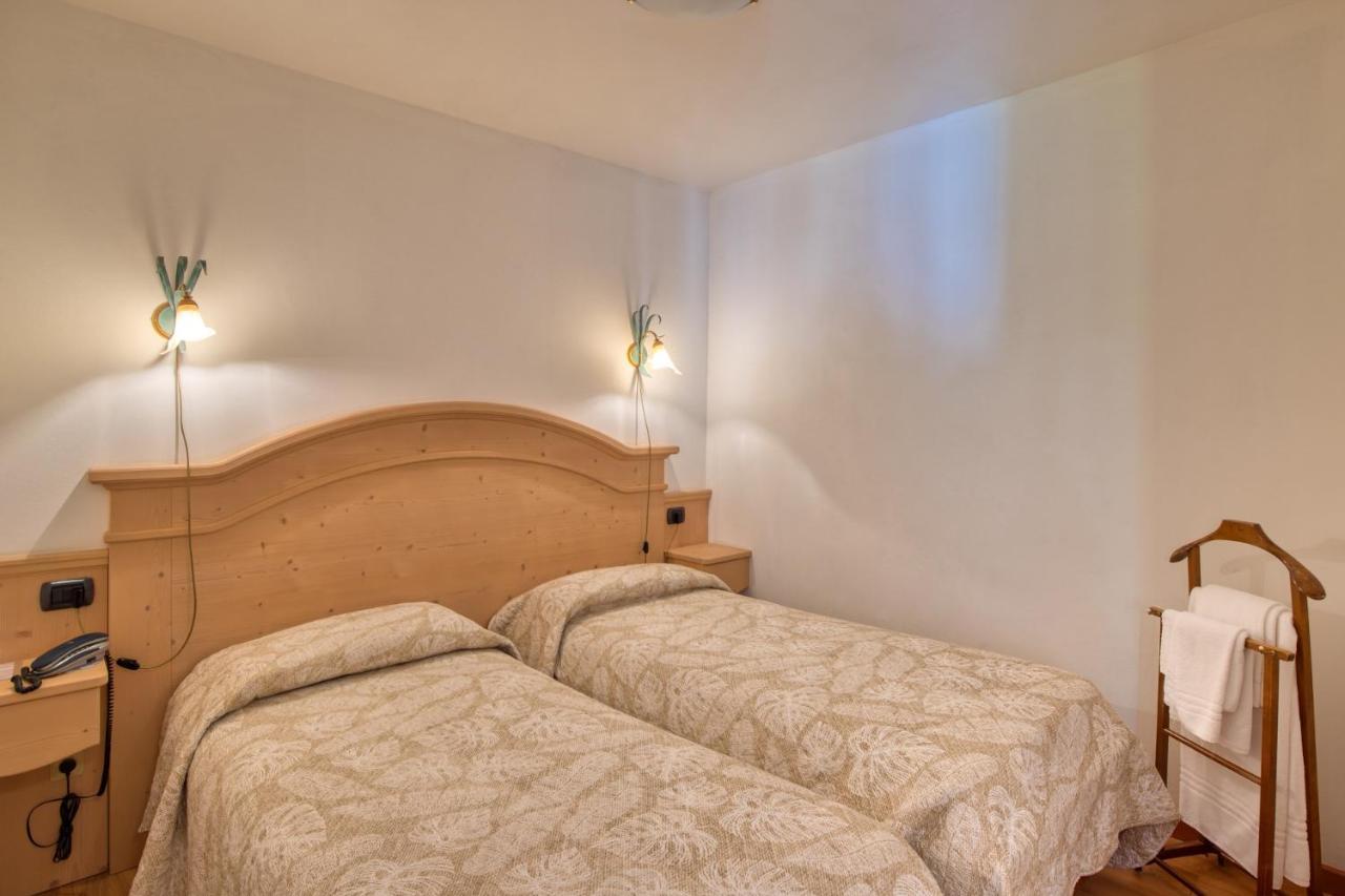 Albergo Moleta Spiazzo  Eksteriør billede