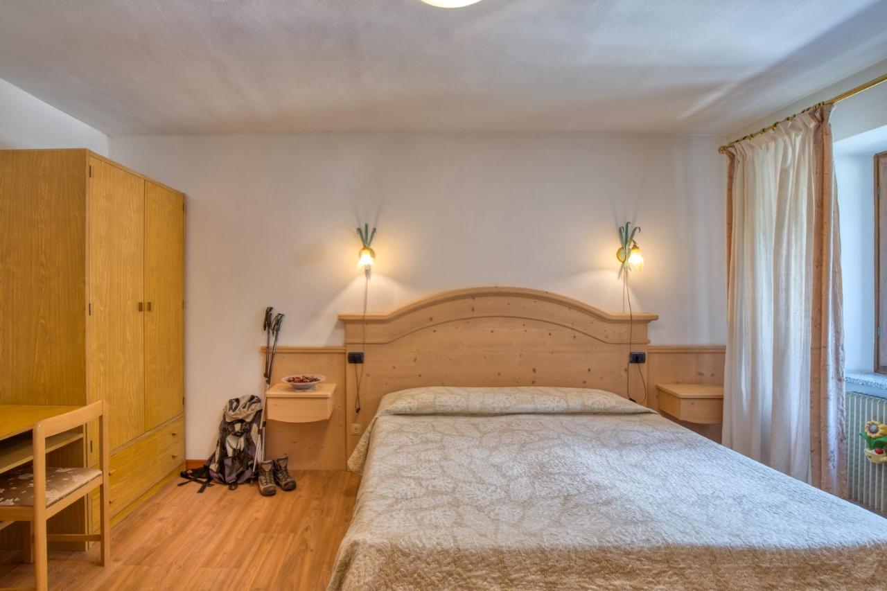 Albergo Moleta Spiazzo  Eksteriør billede