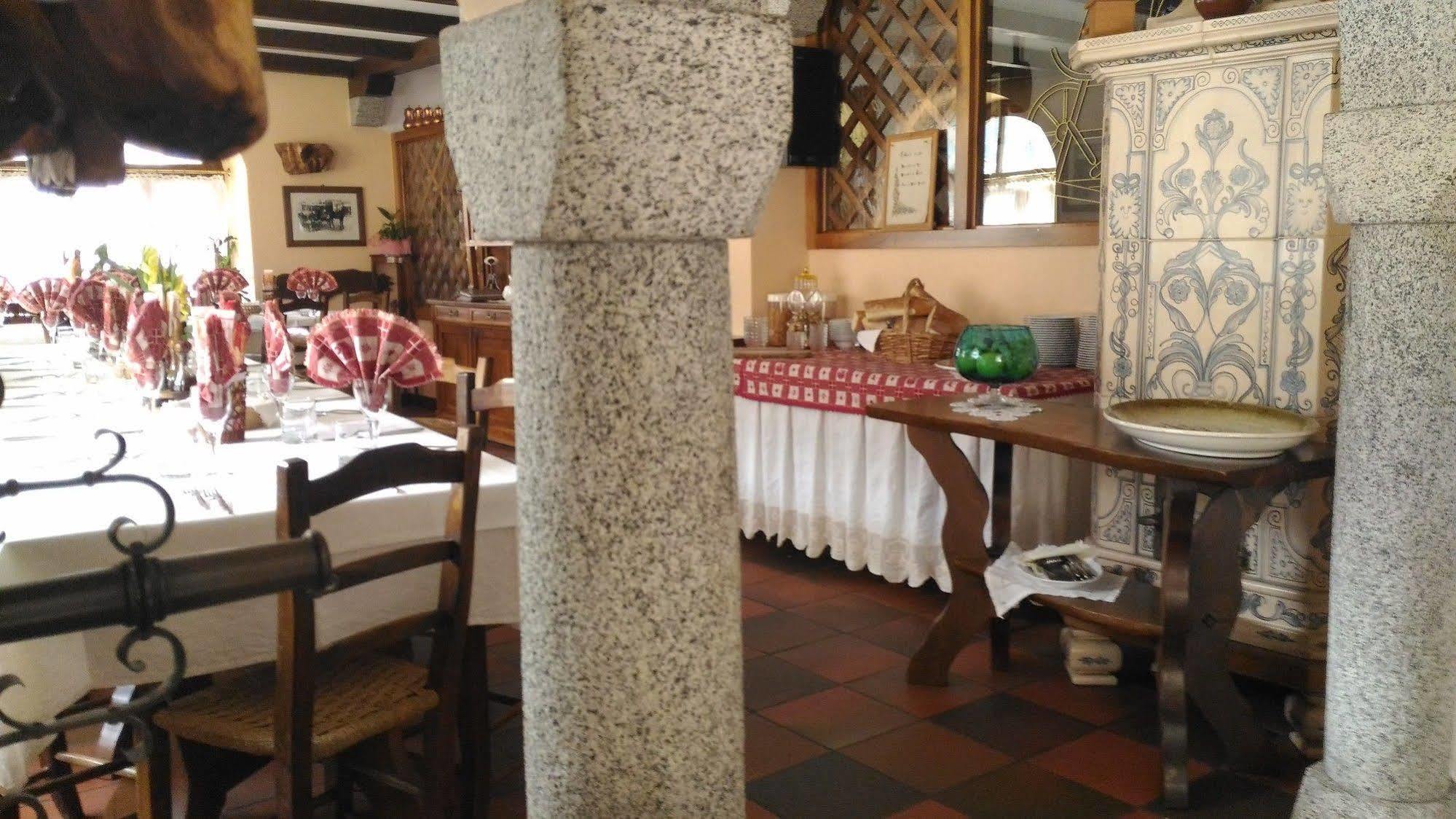 Albergo Moleta Spiazzo  Eksteriør billede