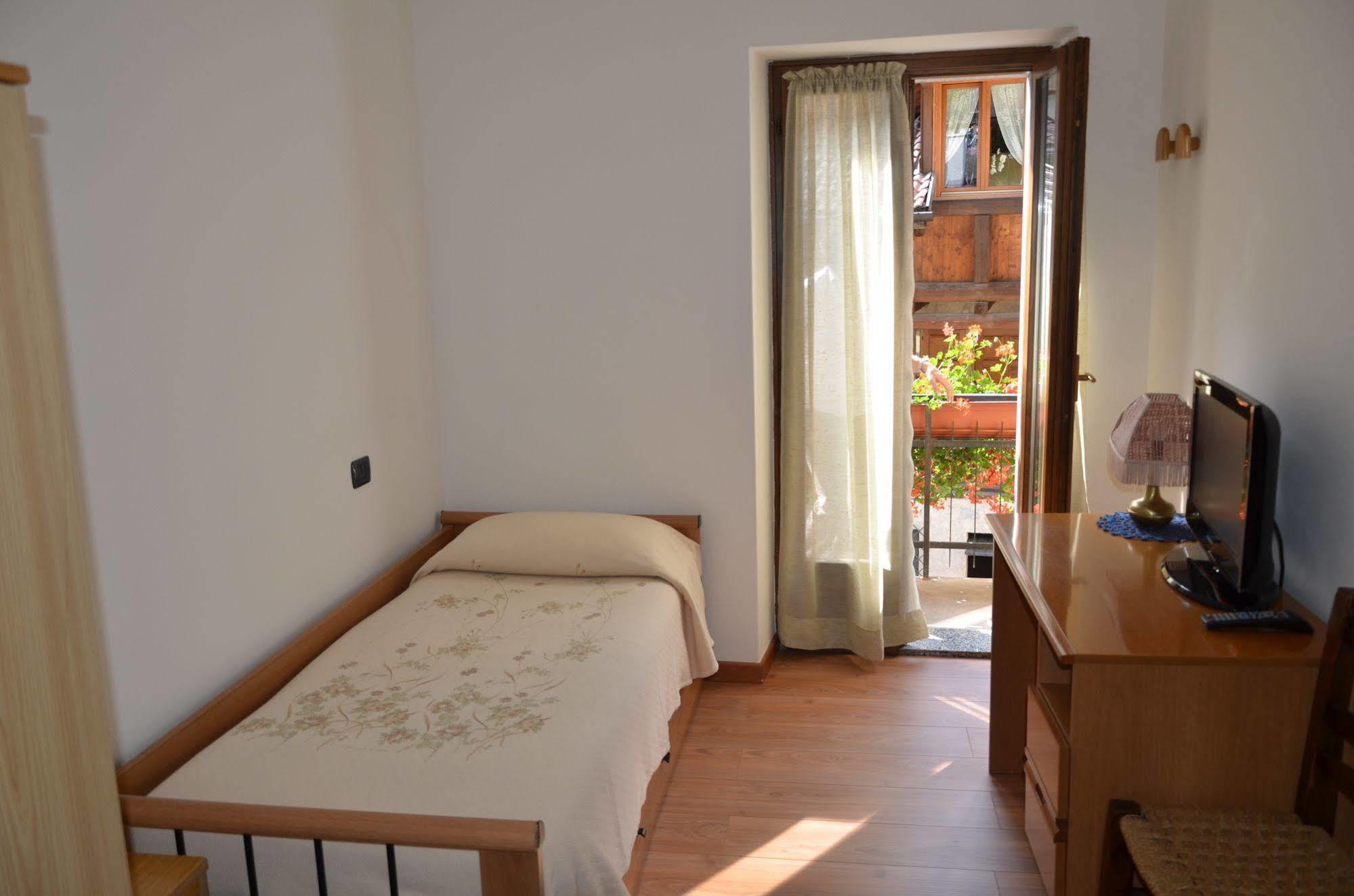 Albergo Moleta Spiazzo  Eksteriør billede